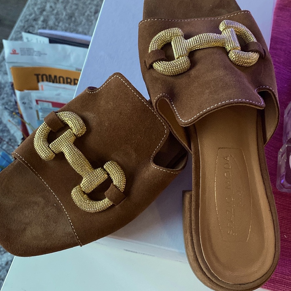 Misha Italian slipper with gold buckle size 38